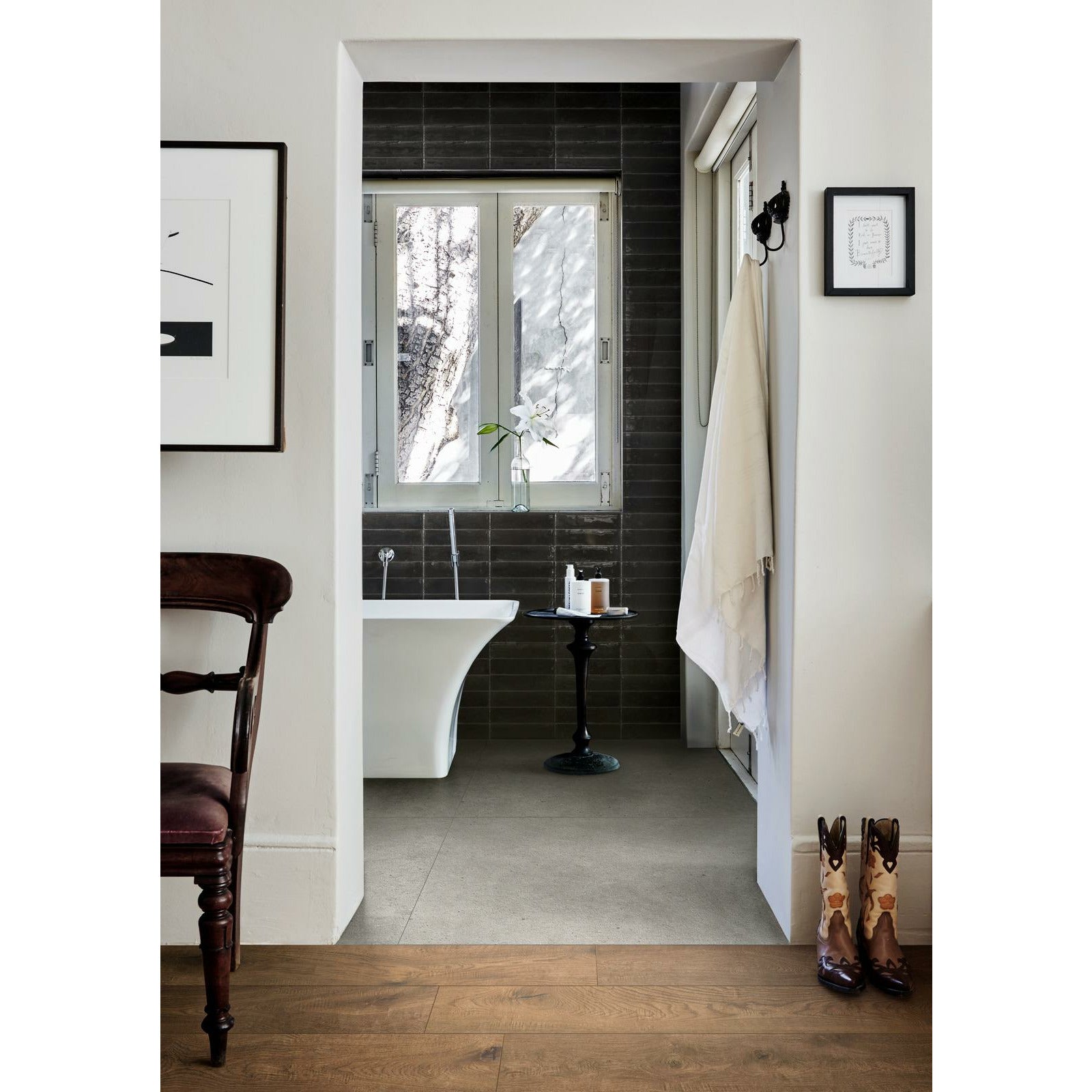 LUNA BLACK GLOSS 6x24 - Mini Me Tiles