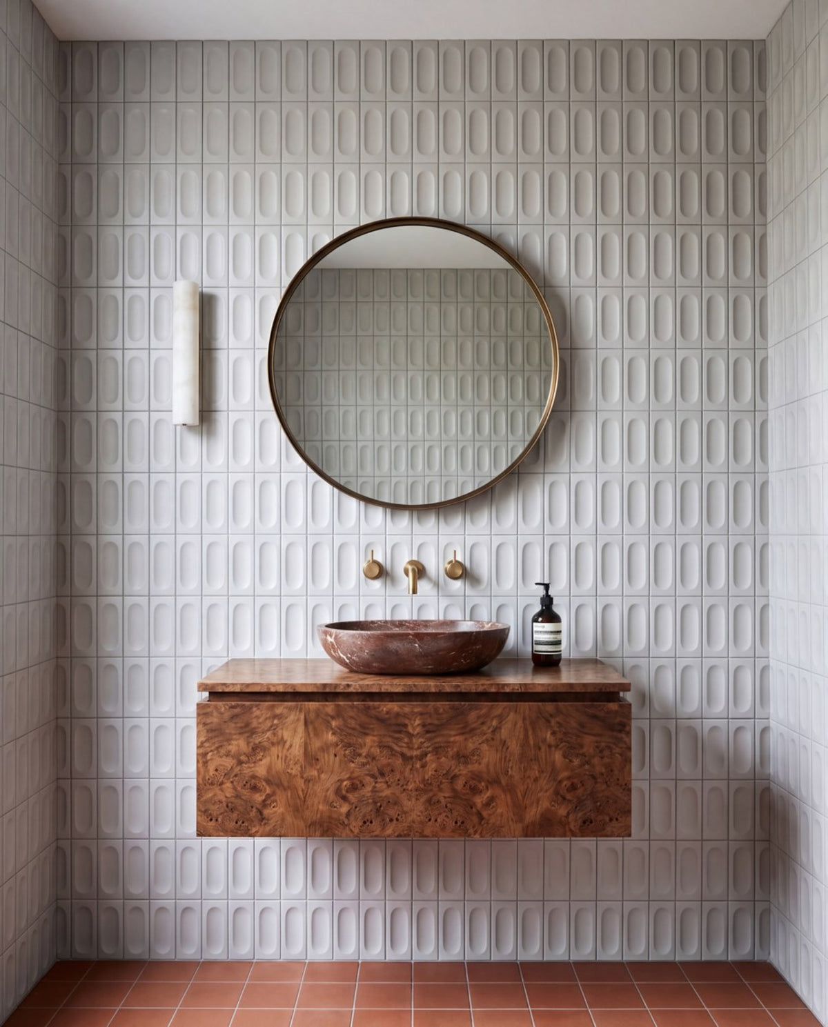 Confetto Grigio 3D Matt 50x150 tiles in a powder