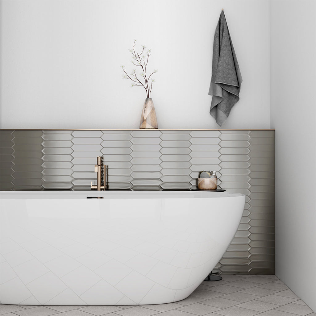 Lanse Metallic Silver Gloss 50x250 tiles in a room