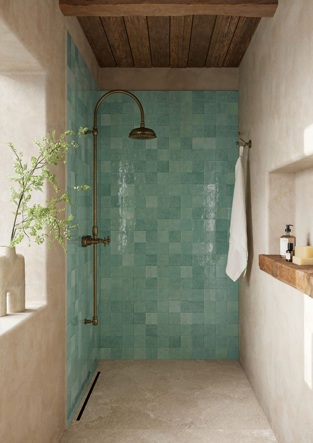 Luna Turquoise Gloss 100x100 tile