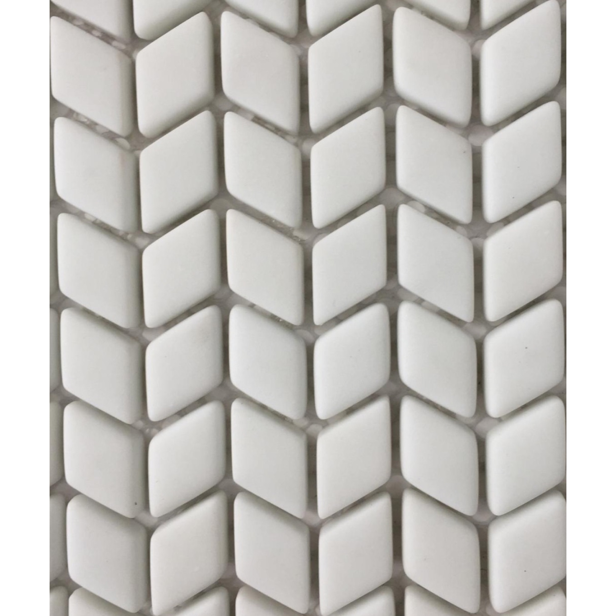 Karri Whitecap Chevron Glass Mosaic Matt 60x120