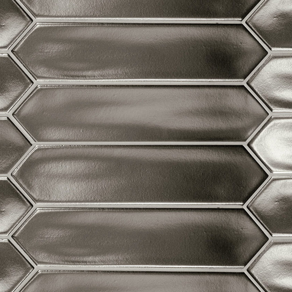 Lanse Metallic Silver Gloss 50x250, tiles laid together