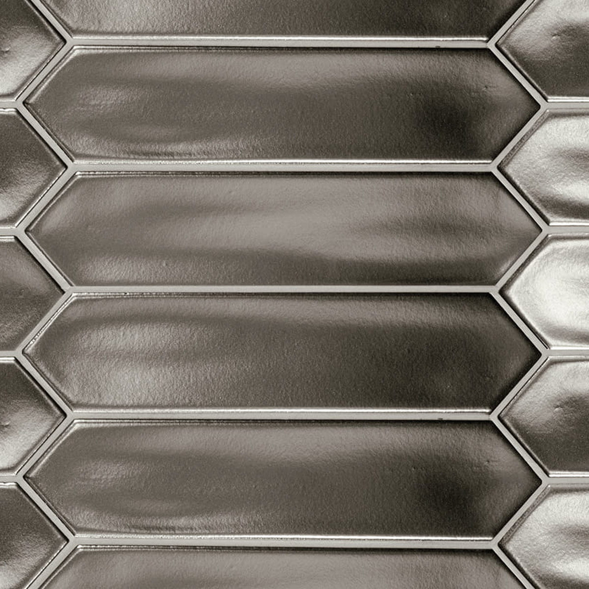 Lanse Metallic Silver Gloss 50x250, tiles laid together