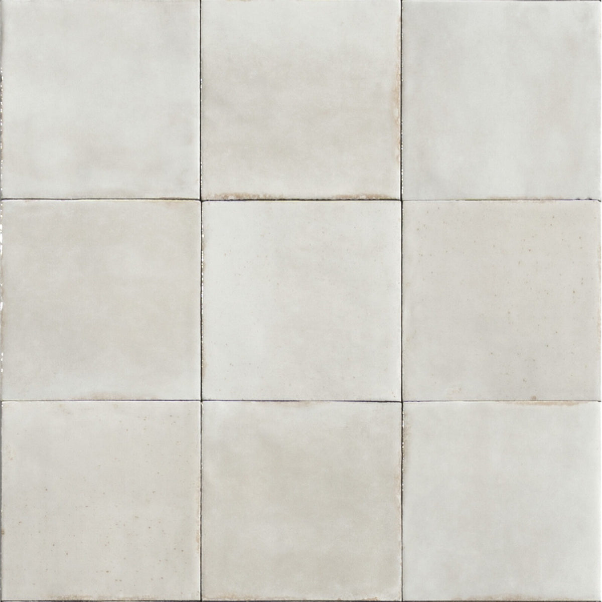 Luna Chalk Gloss 100x100, tiles laid together