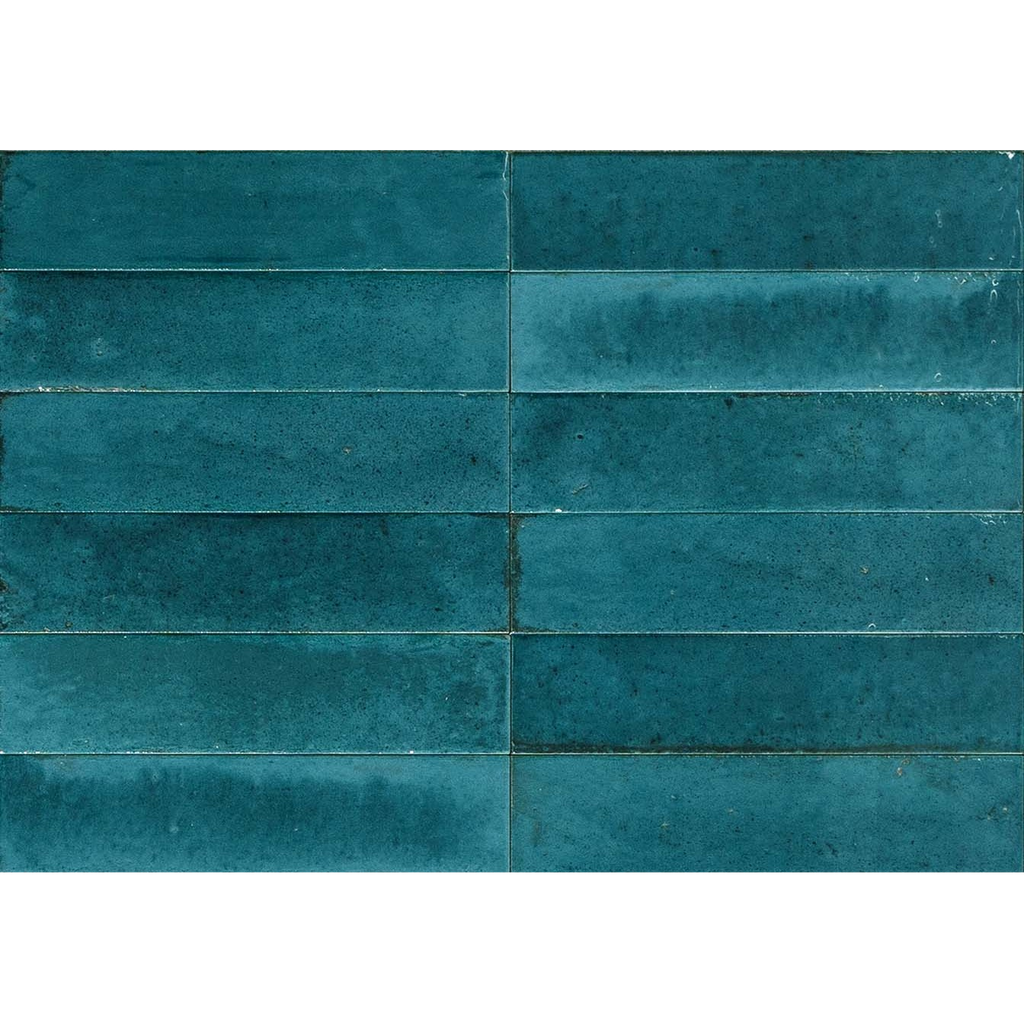 Luna Reef Blue Gloss 60x240, tiles laid together