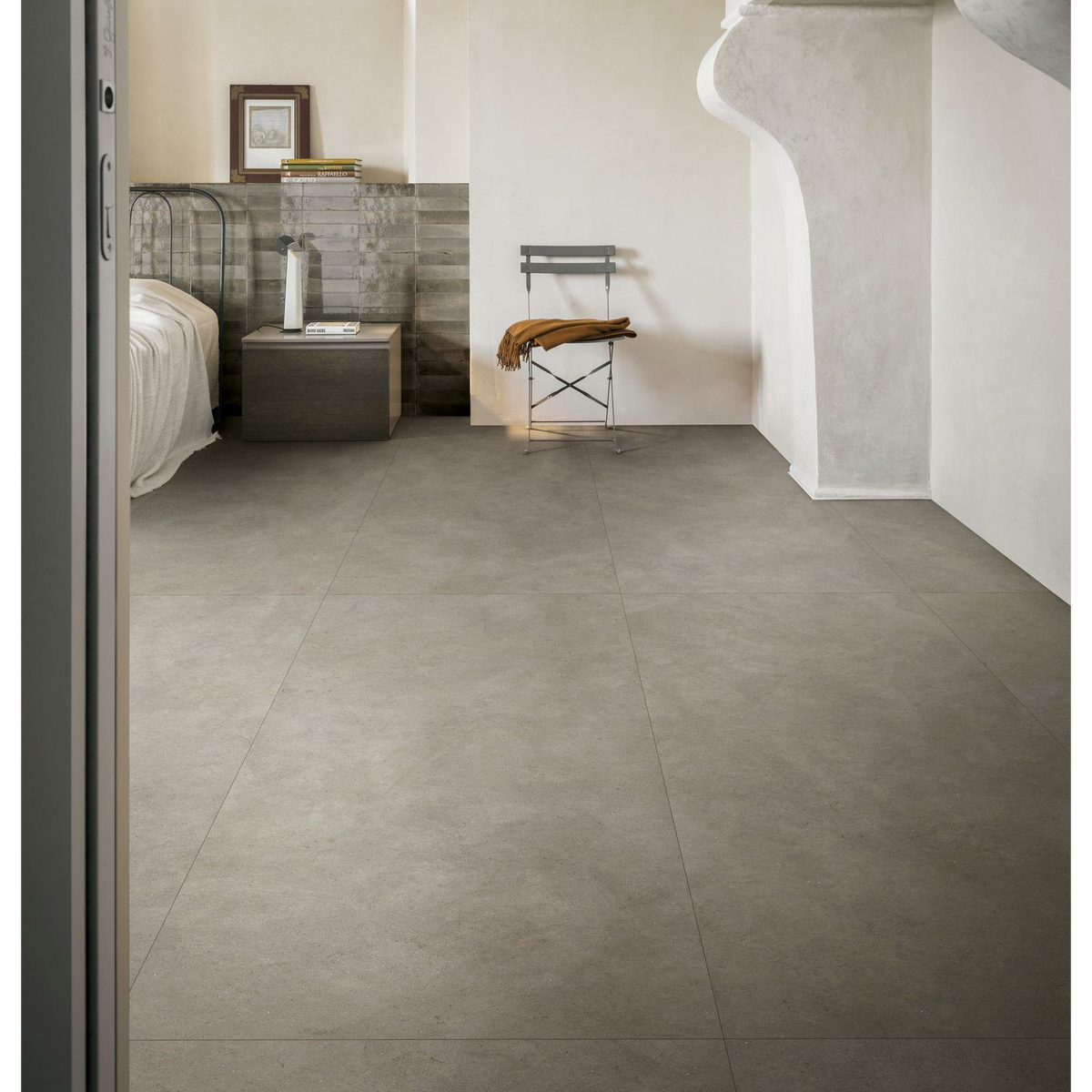 Luna Tussock Gloss 60x240 tiles