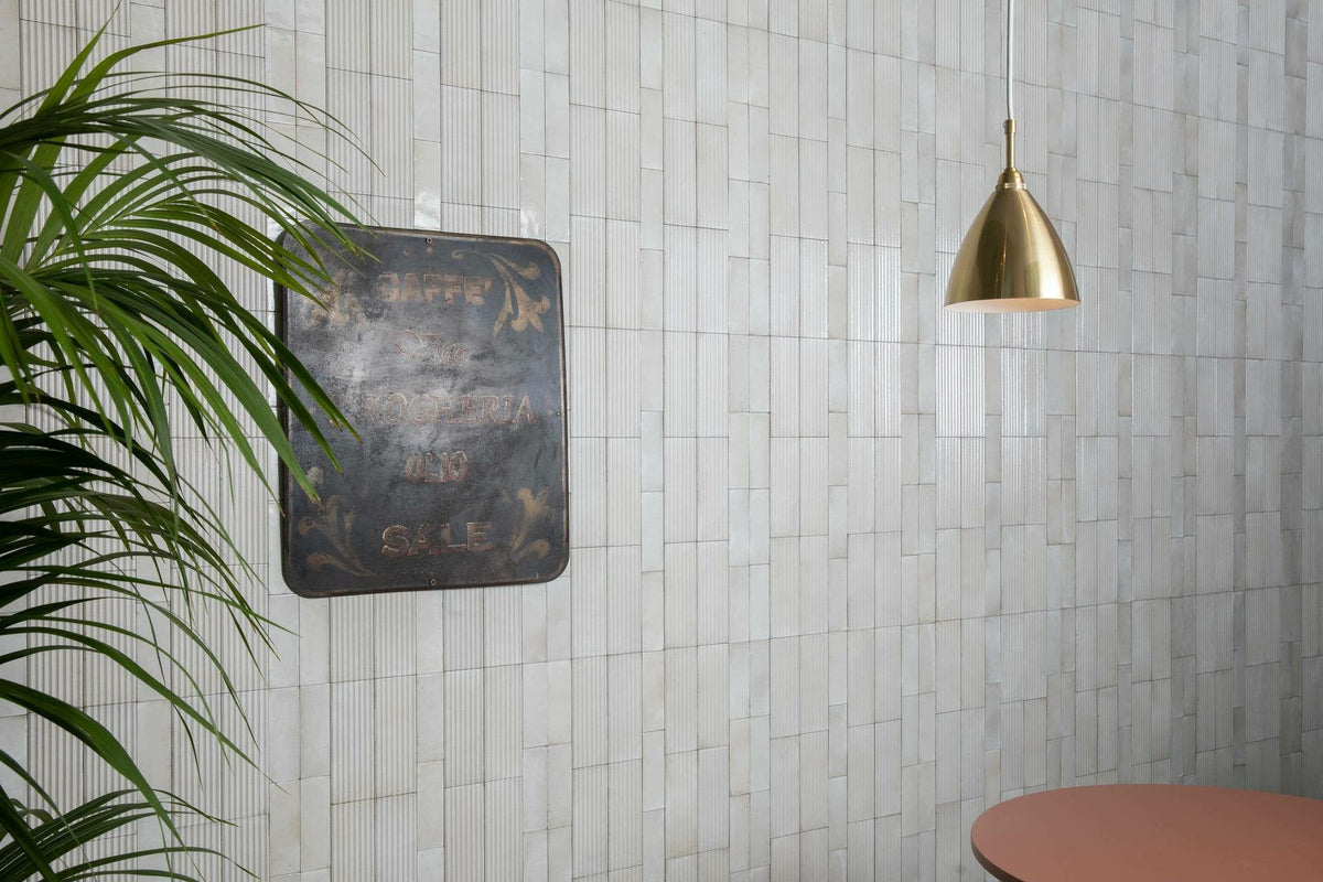 Risotto Sandbar Pleat Gloss 75x200 tiles
