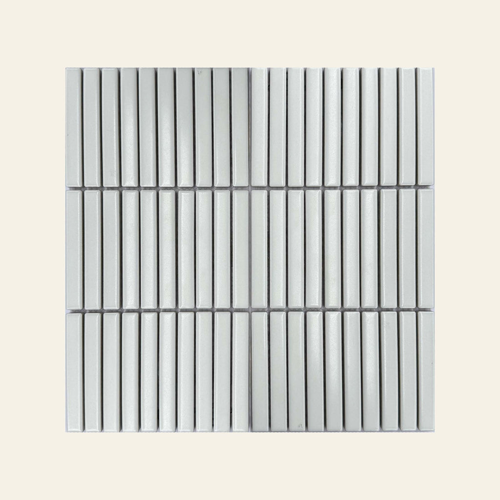 Stackbond Finger Solid White Gloss 12.8x95 Finger Mosaic, true-scale swatch: 400 x 400 mm of wall at real size