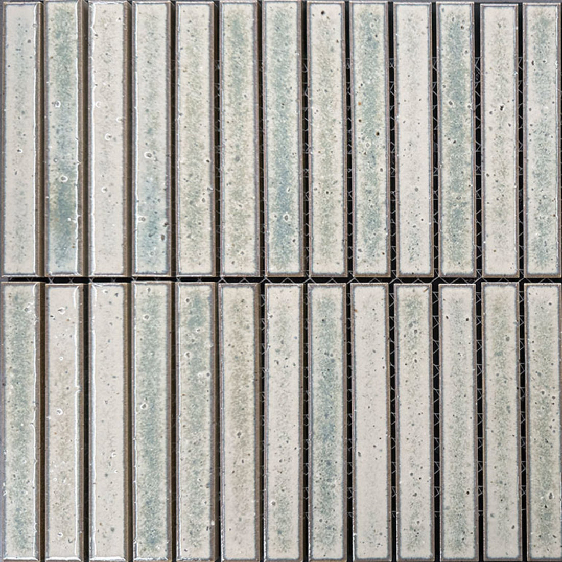 Walhalla Seagrass Finger Mosaic Gloss 20x145, tiles laid together
