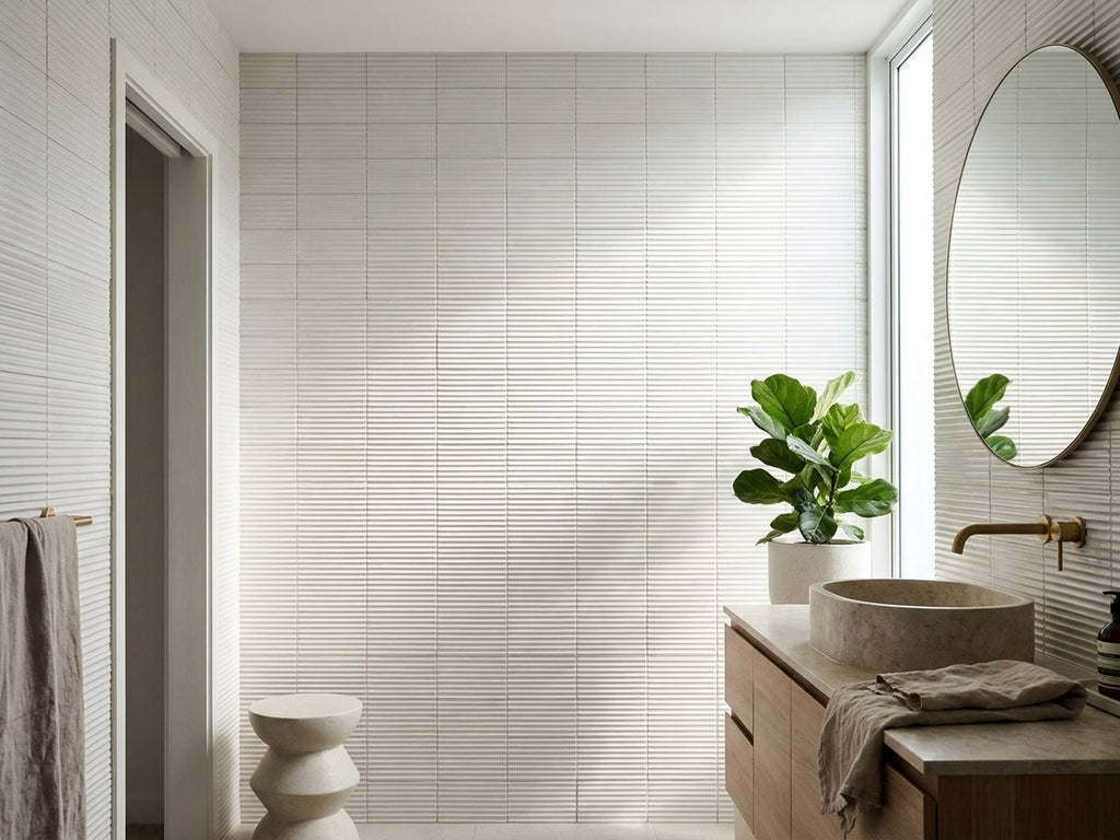 Risotto Natural Pleat Gloss 75x200 tiles in a room