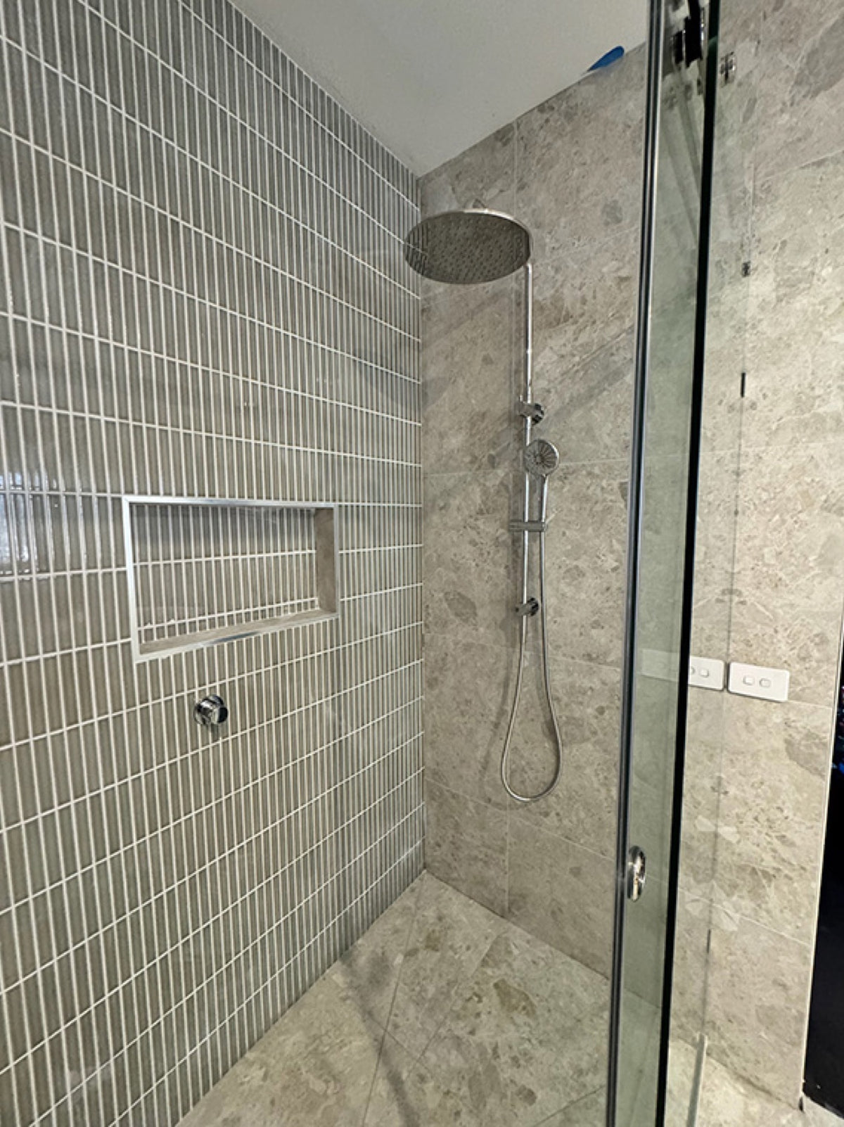 Wabisabi Finger Grey Glazed 22x147 Finger Mosaic tile