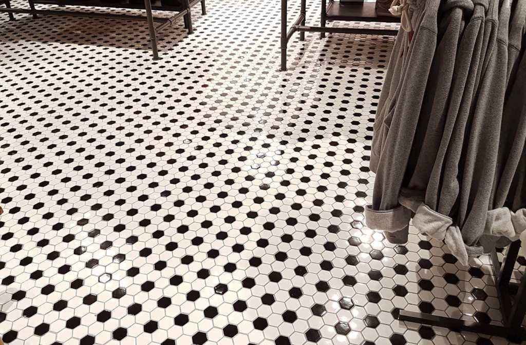 White Big Hexagon Matt 50x50 Mosaic tile