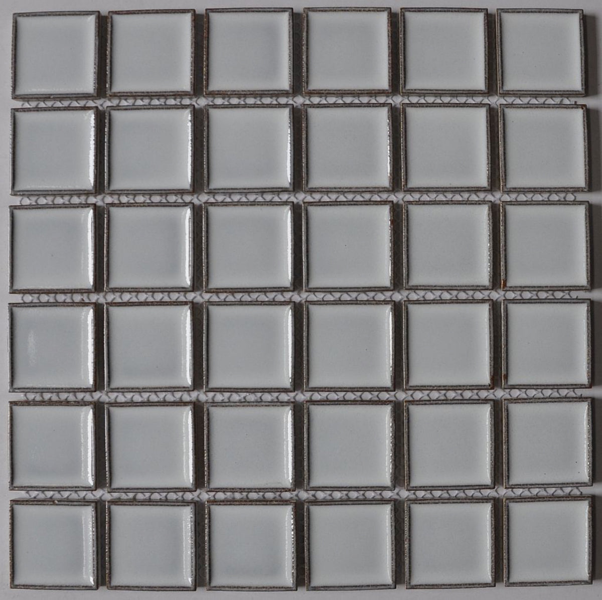 White Cloud Concave Square Gloss 48x48 Mosaic tile